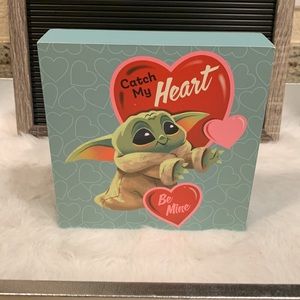 ❤️ Disney Star Wars Valentines Yoda Wall Decor ❤️